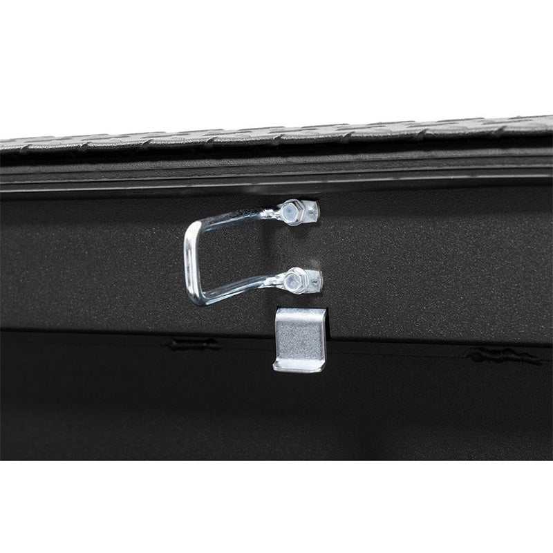 weather guard 121-52-04 saddle box upper latch view